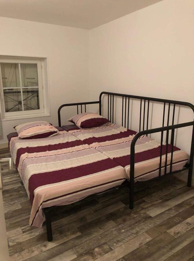 Appartement Face Au Donjon Pons Ngoại thất bức ảnh