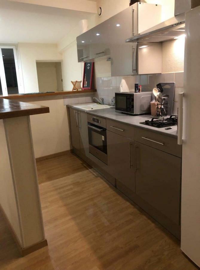 Appartement Face Au Donjon Pons Ngoại thất bức ảnh